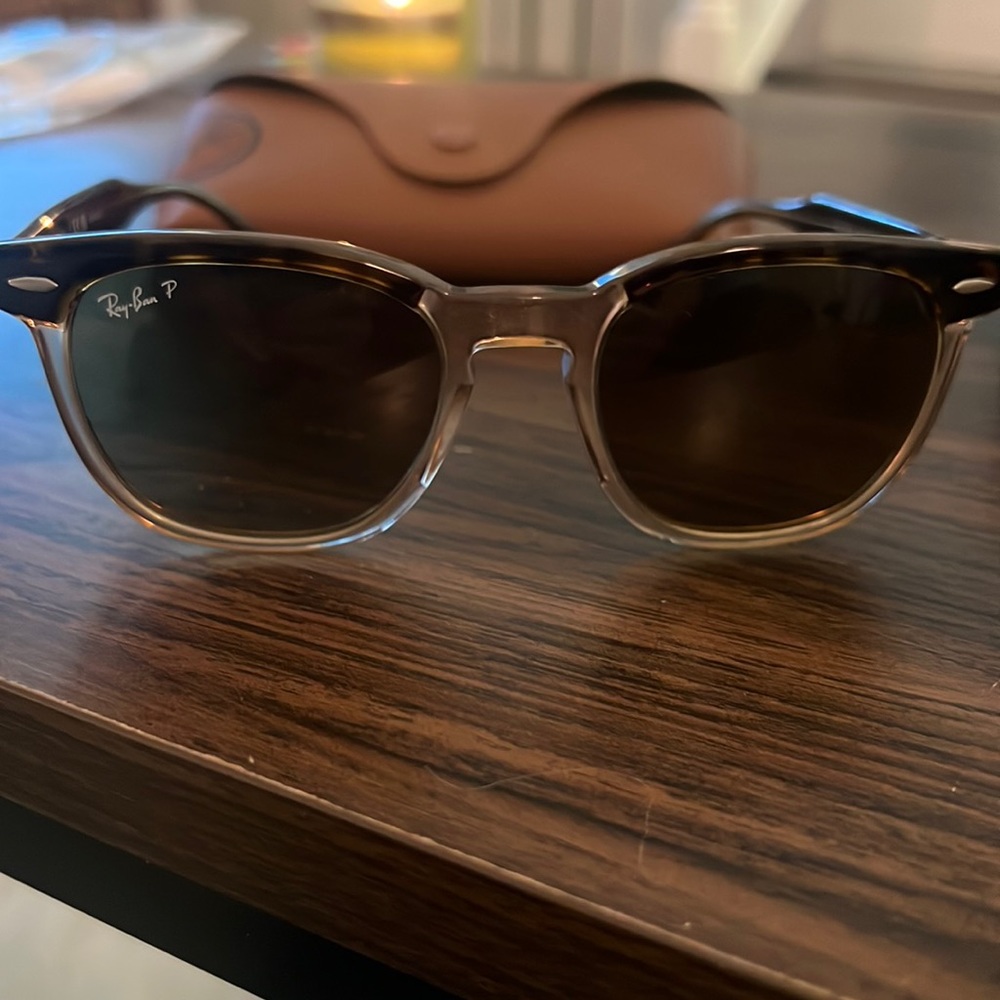 RayBan Hawkeye polarized sunglass